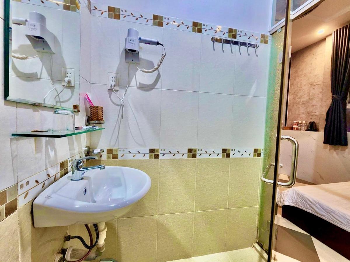 Mes Hotel - Ngay Ben Ninh Kieu Can Tho Eksteriør billede