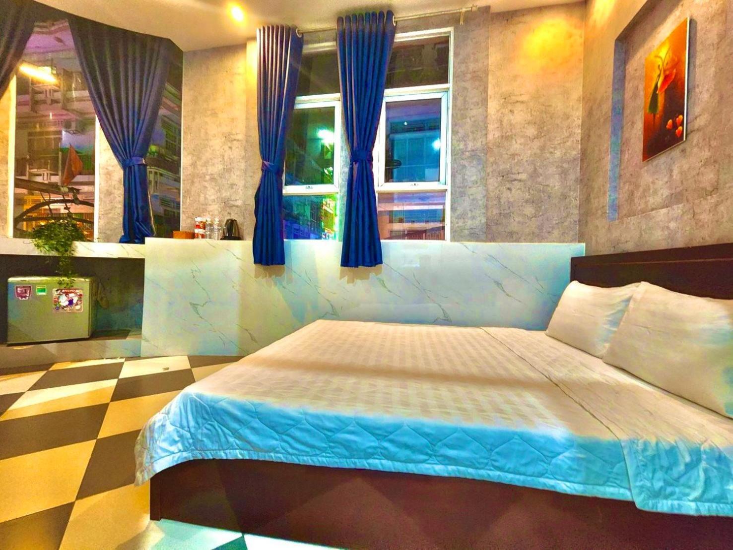 Mes Hotel - Ngay Ben Ninh Kieu Can Tho Eksteriør billede